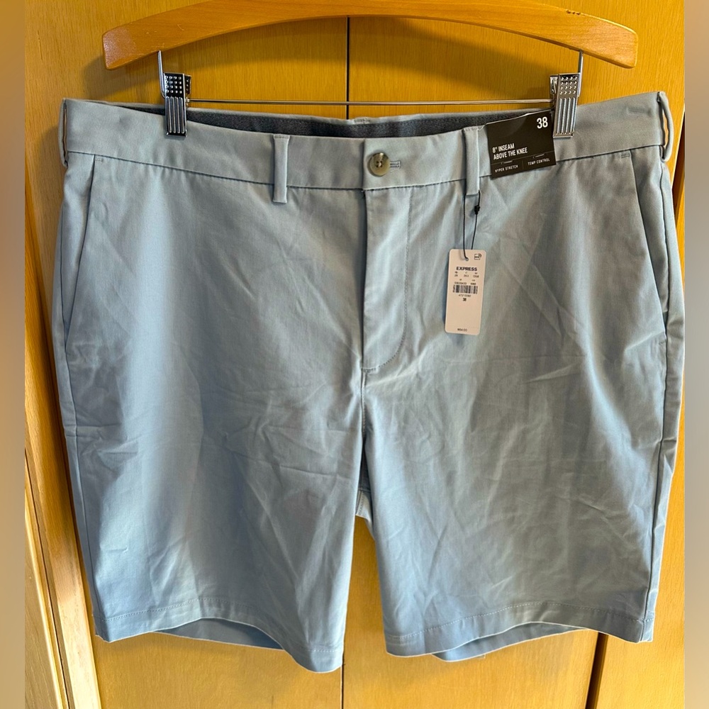 Men’s Express Slim Fit Hyper-Stretch Temp. Control Shorts - NWT